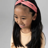 AW23 Twisted Headband Strawberry Dot – MINGO JAPAN